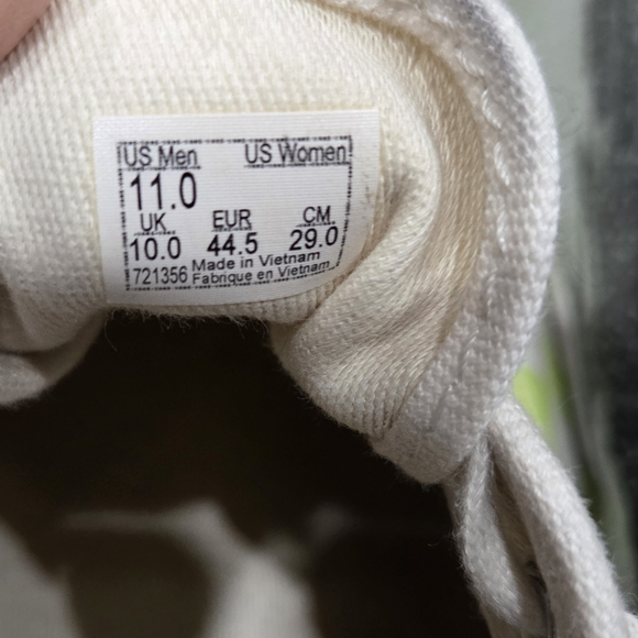 Vans Checkerboard Low-Top Sneakers in Lime & Navy - Picture 8 of 8